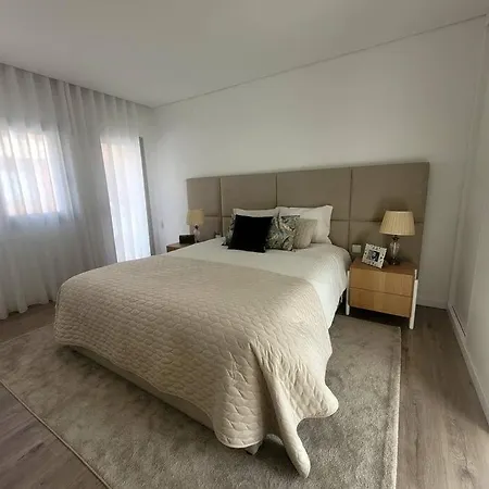 Nyaraló Cidade_berco House Guimarães